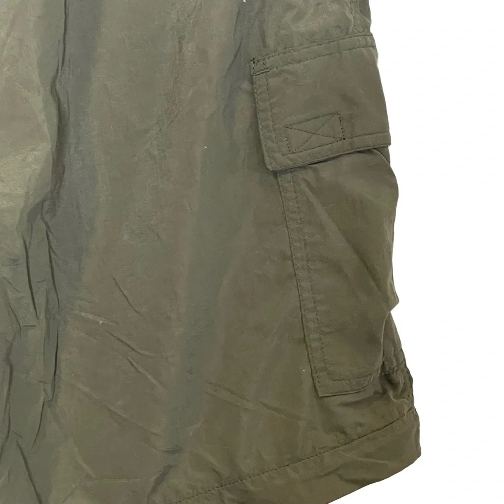 The North Face Mens Outdoor GorpCore Cargo Shorts Size L Green Nylon Activewear